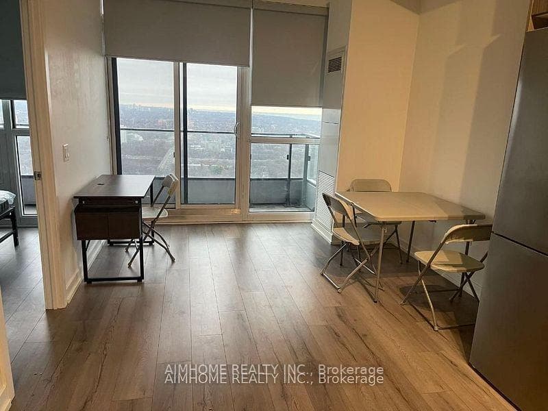 395 Bloor Street Unit 4509 photo 10