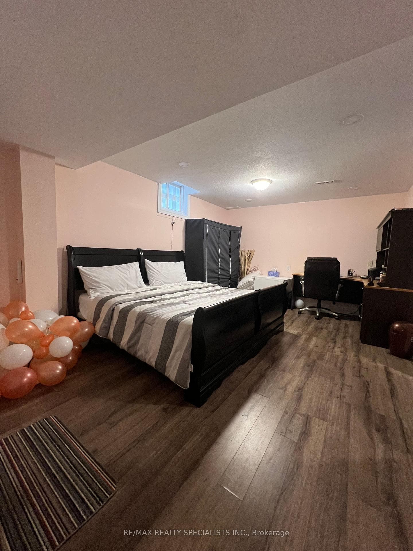 860 Luxton Drive photo 31