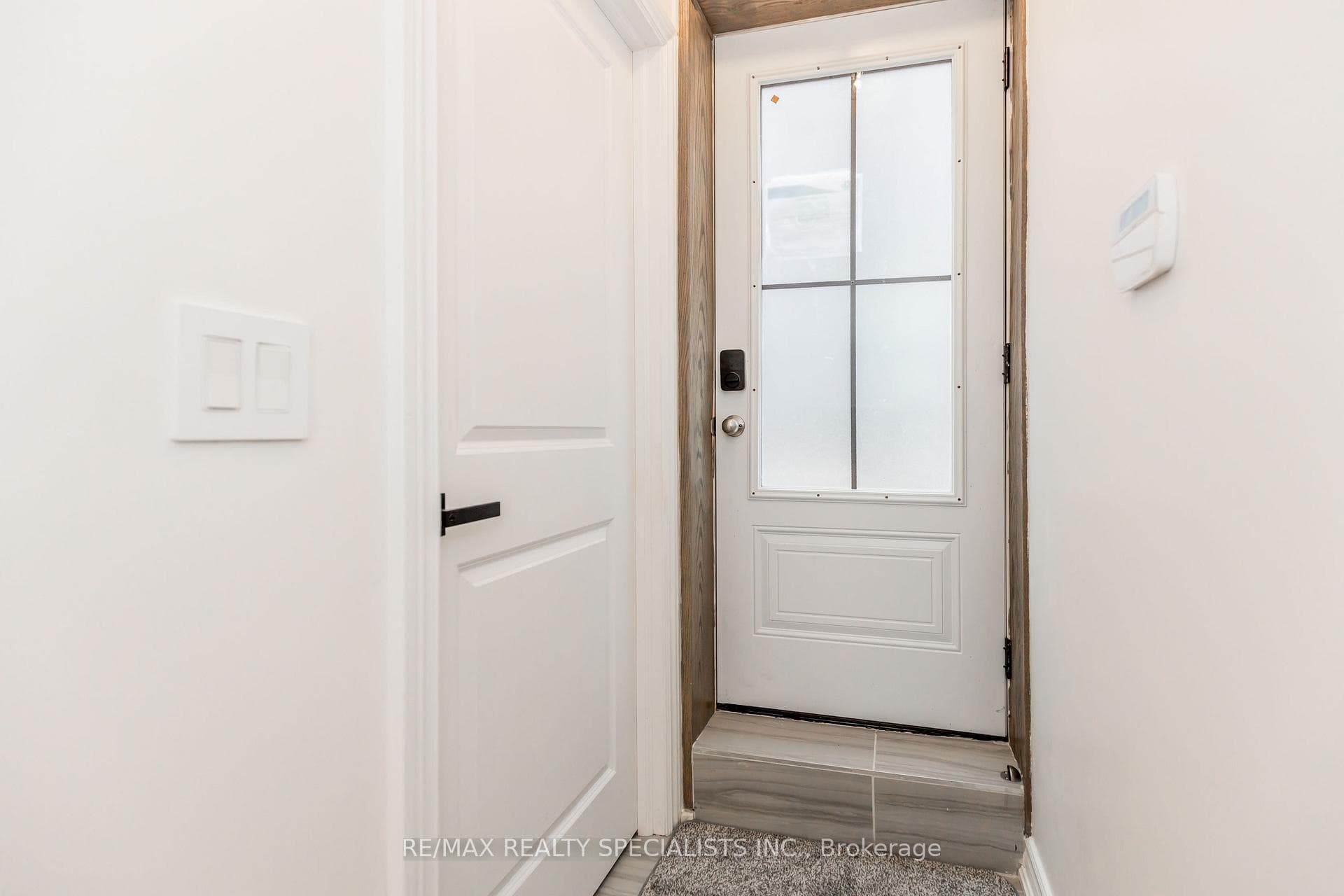 53 Ladder Crescent photo 5
