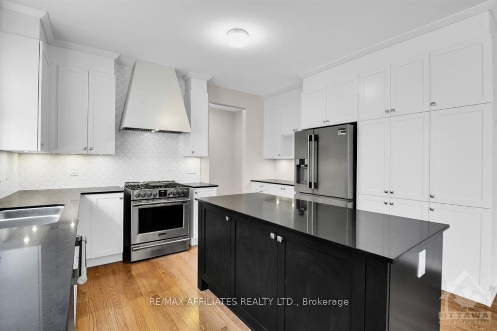 144 RUGOSA Street photo 12