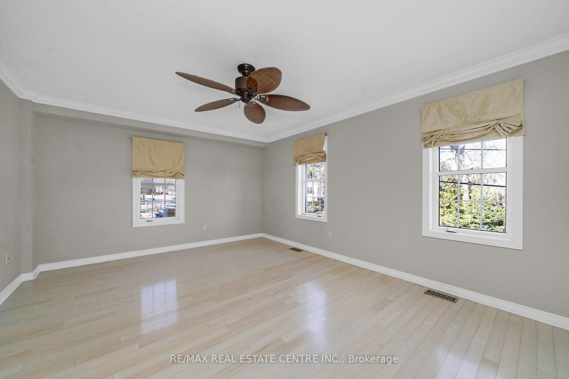 11F James Street photo 19