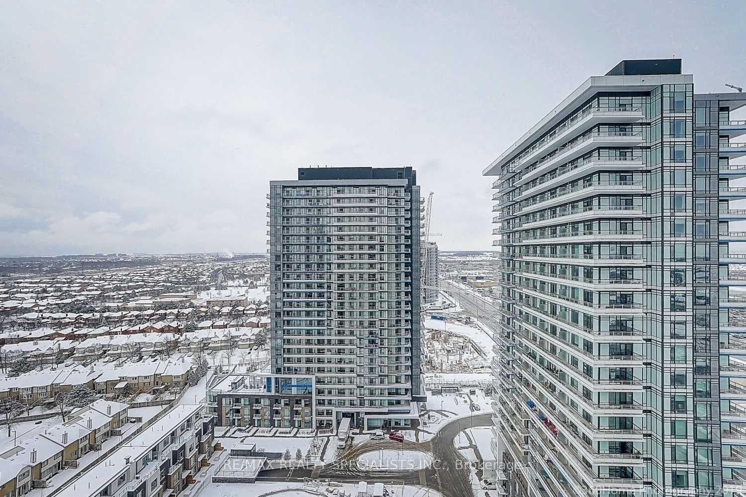 2520 Eglinton Avenue Unit 1701 photo 15