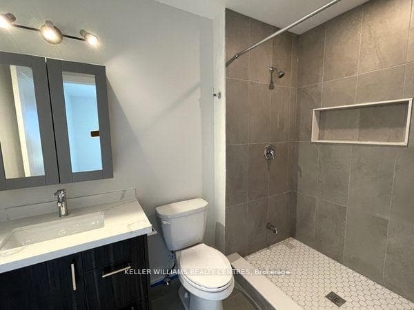 454 Veterans Drive photo 29