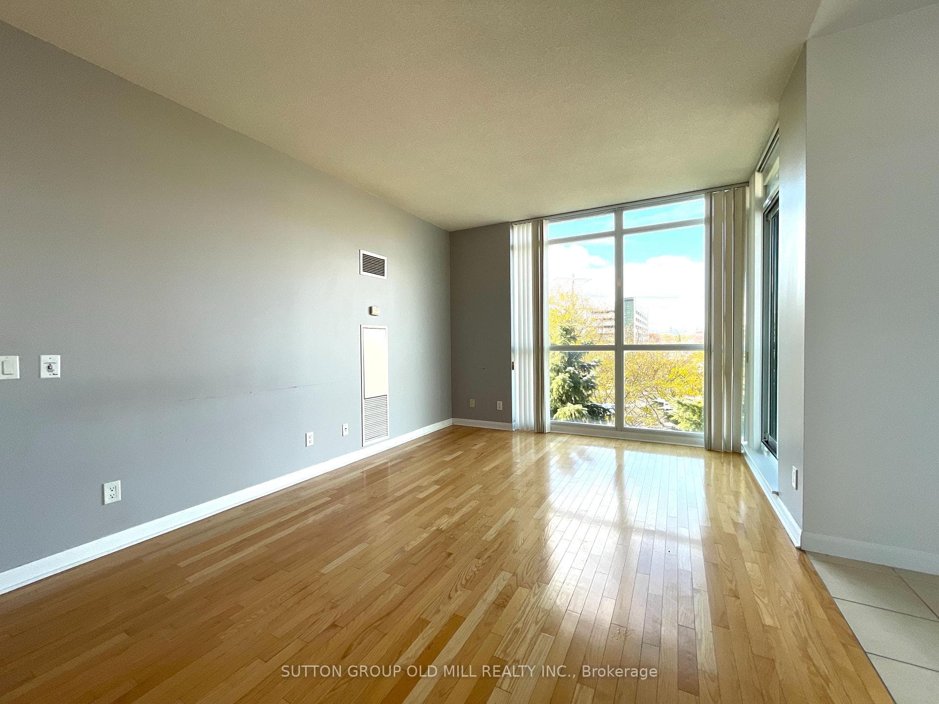 235 Sherway Gardens Road Unit 308 photo 9