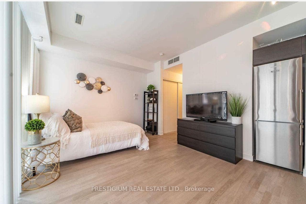 57 St Joseph Street Unit 609 photo 12
