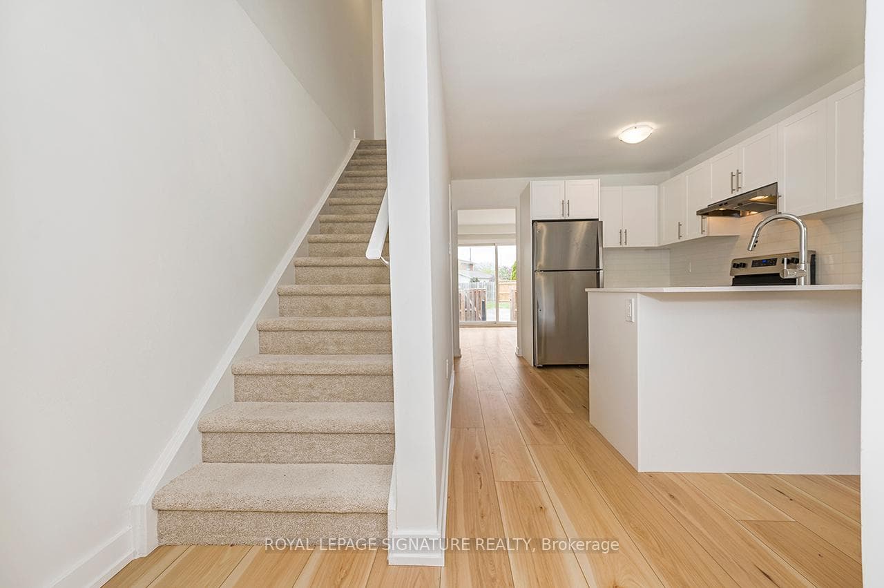 81 Woodman Drive photo 8