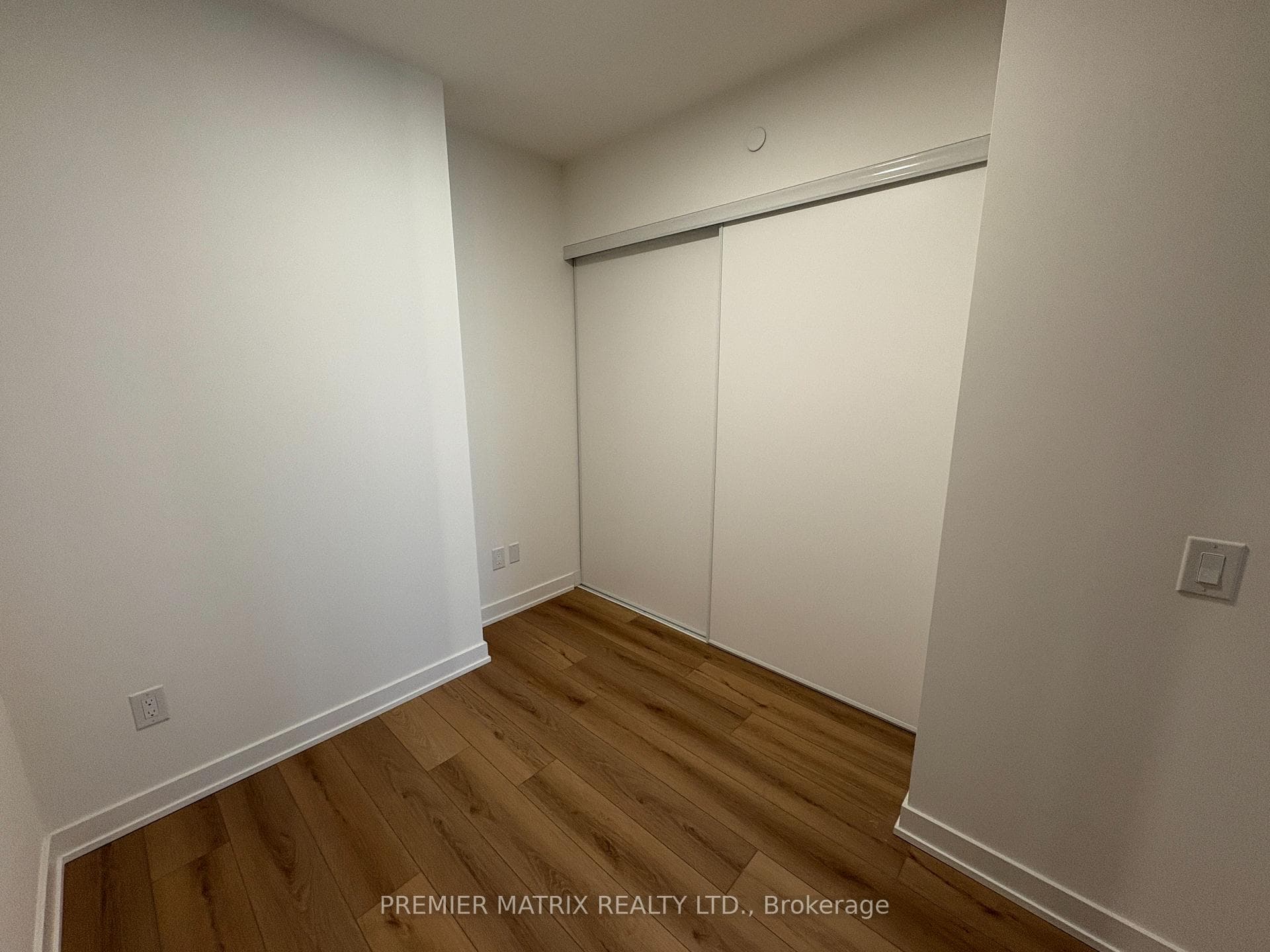 5 Lakeview Avenue Unit 309 photo 9