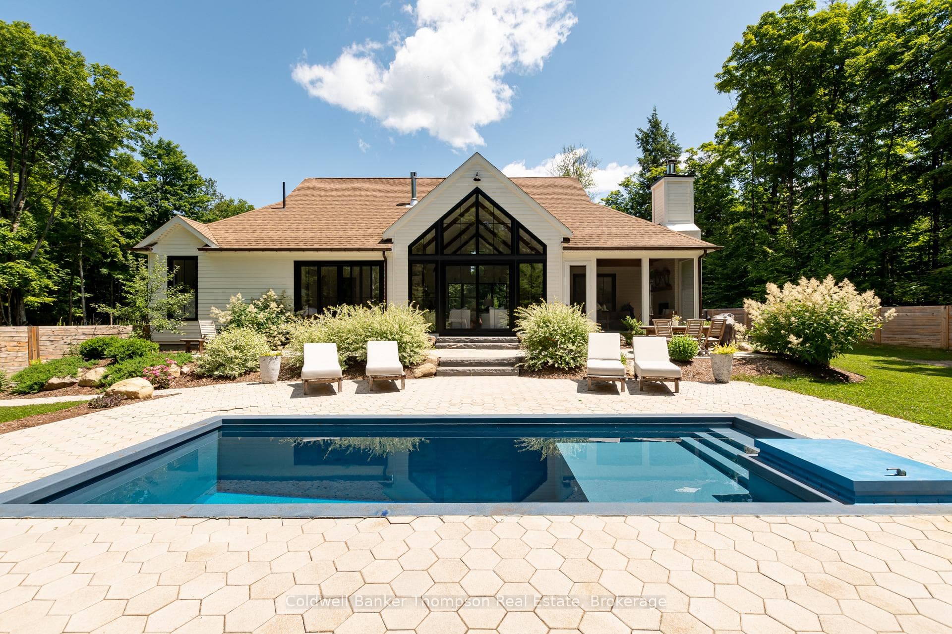 350 Skyhills Road photo 41