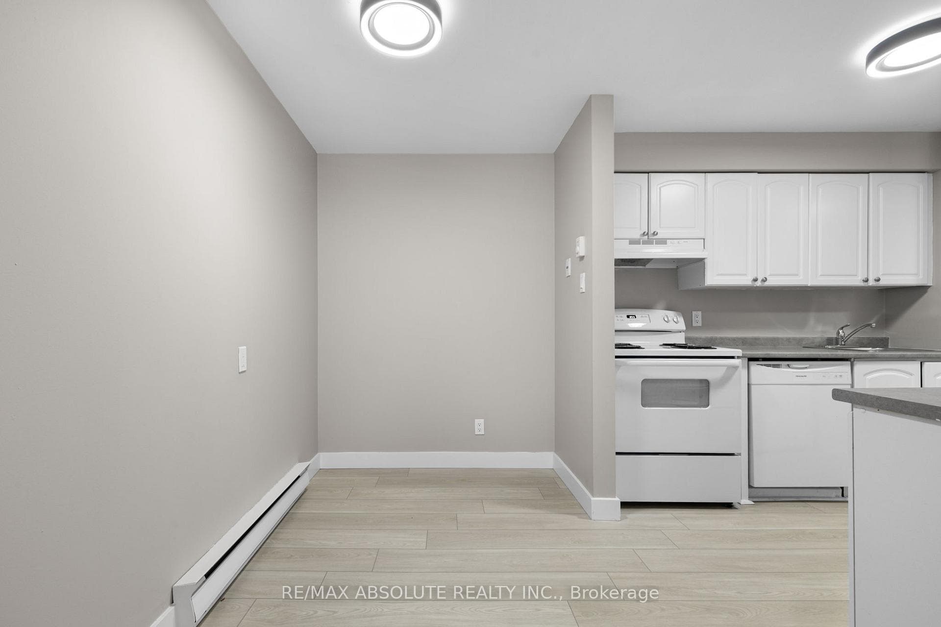 750 St. Andre Drive Unit 73B photo 15