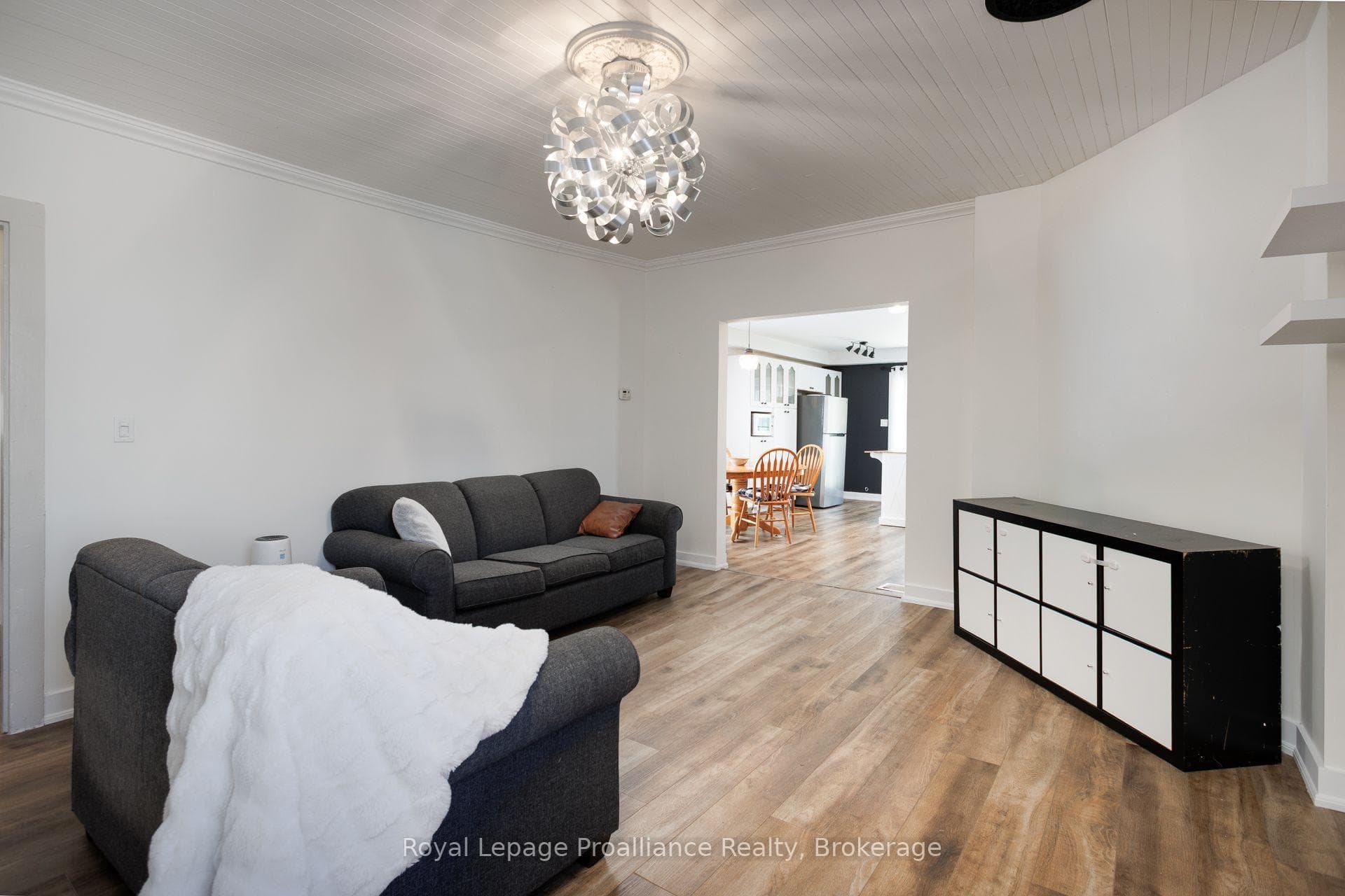 7 Simmons Street photo 5