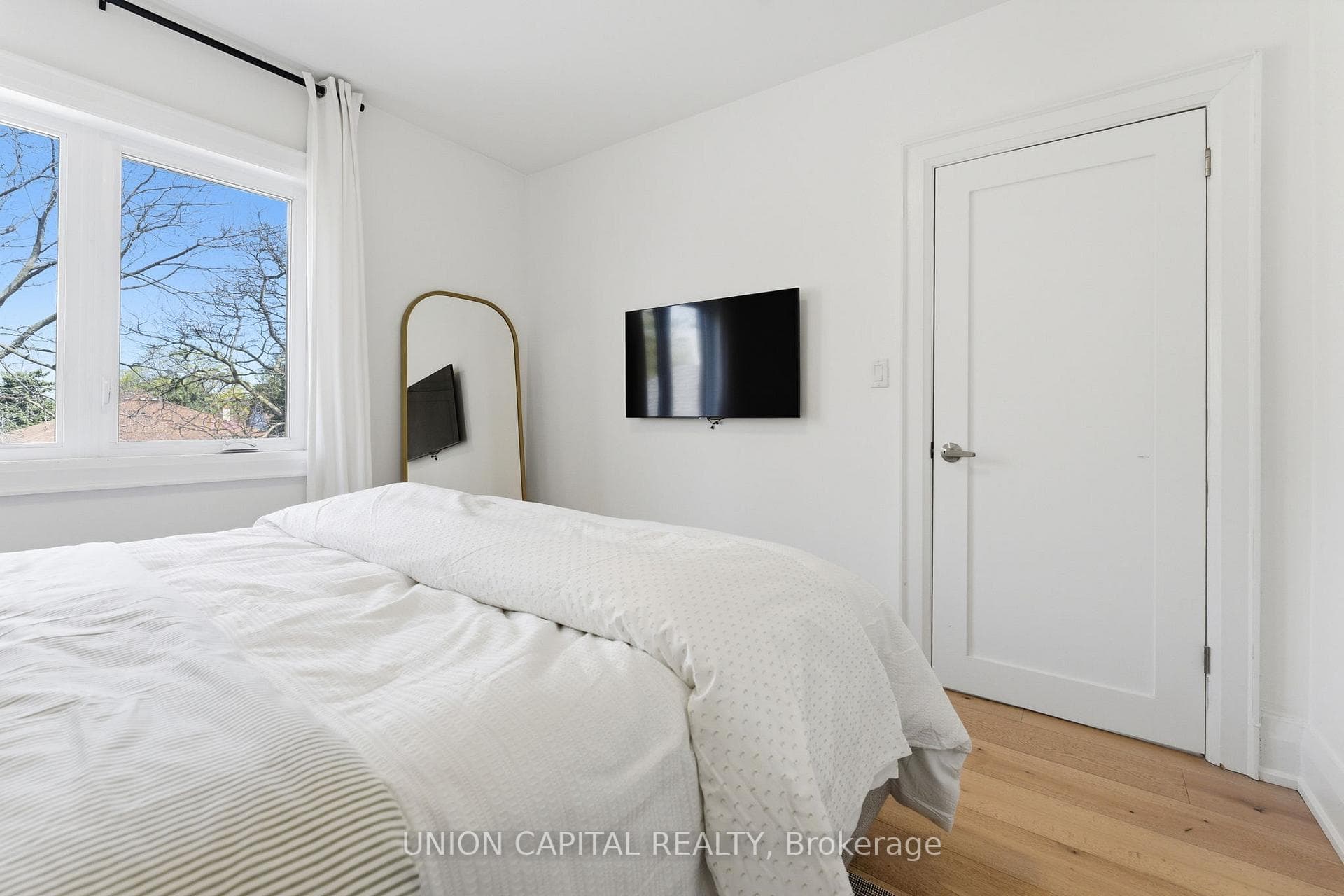 72 Robert Street photo 20