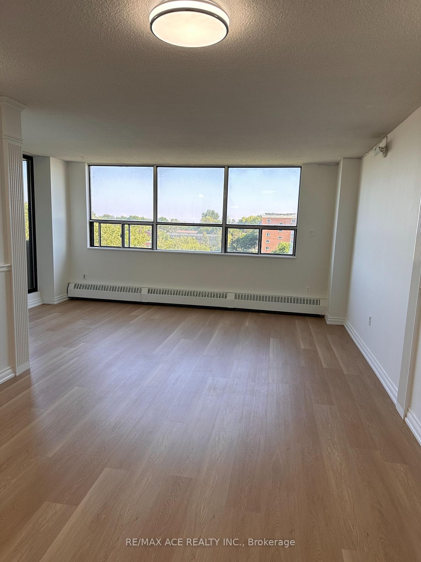 25 Sunrise Avenue Unit 506 photo 22