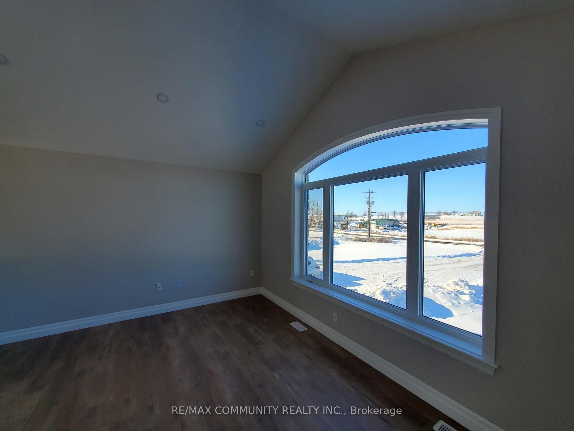 18 DEMOREST Road photo 15