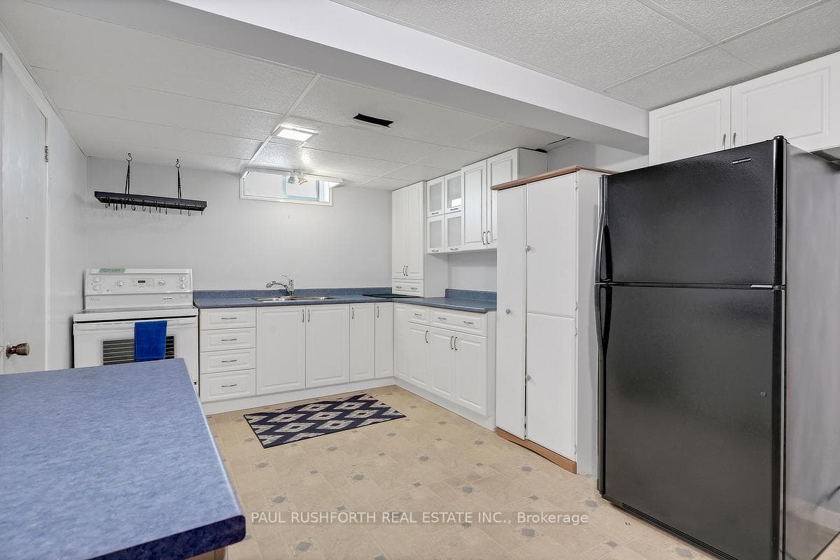 Basement - Kitchen