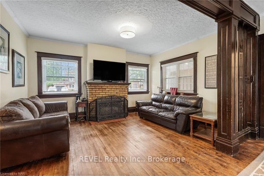 88 PINE Street photo 9