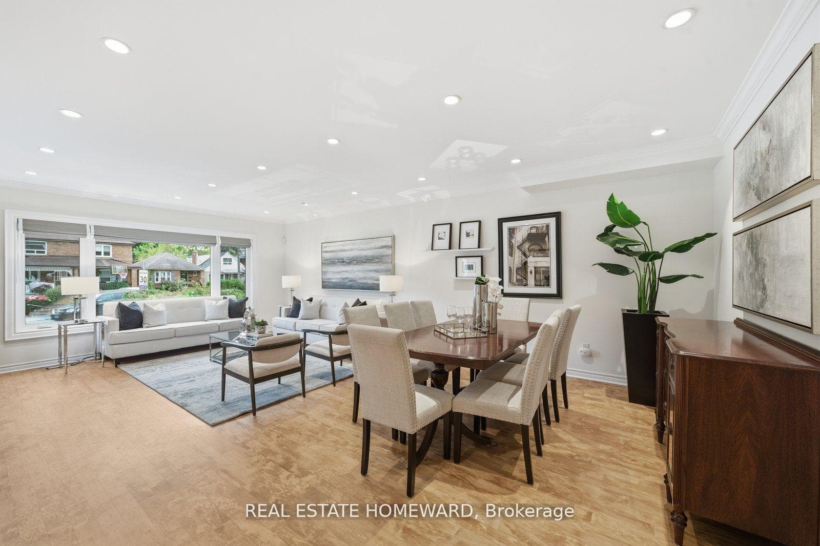 30 Lynn Road photo 8