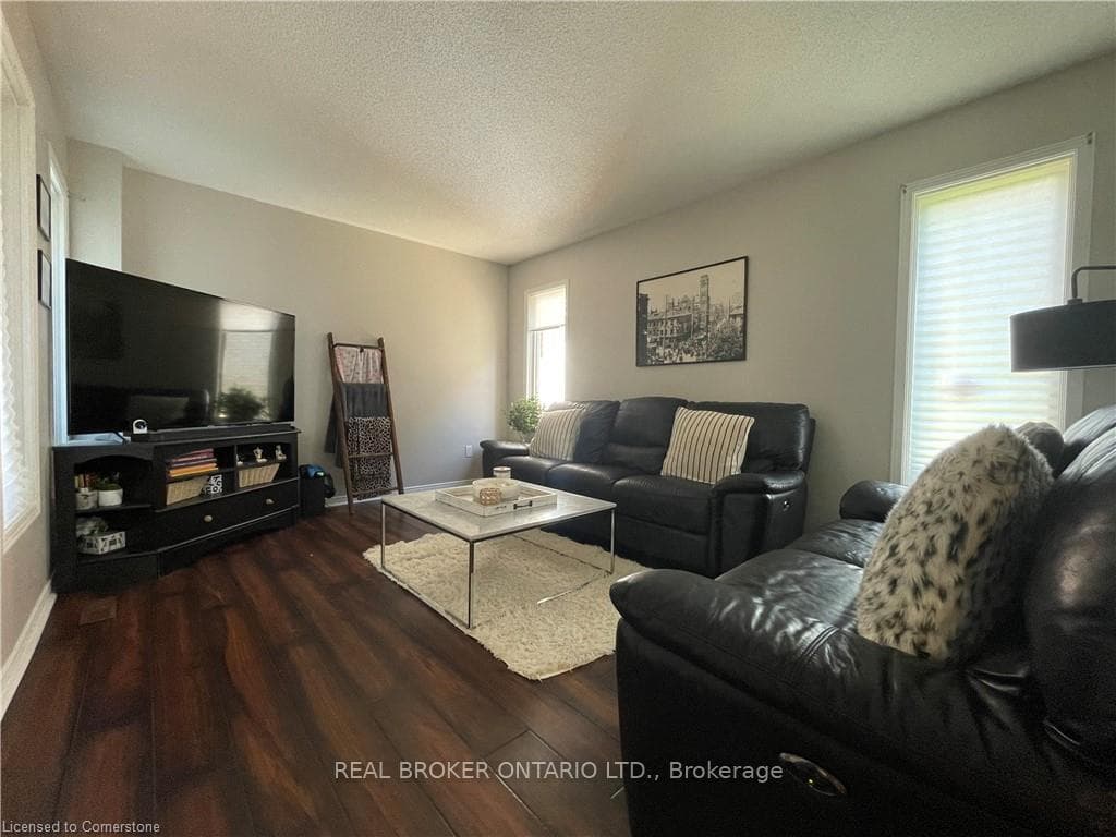 39 Sable Drive photo 4