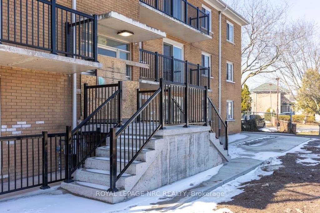 14 John Street Unit Unit 202 photo 2