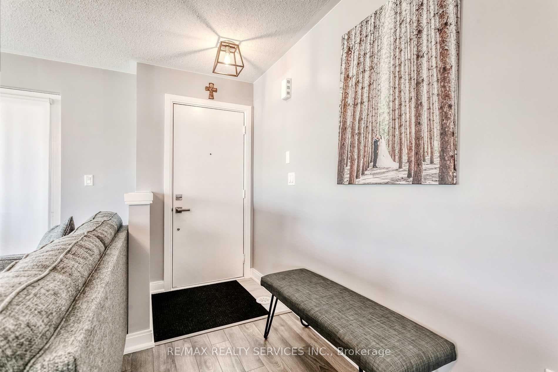100 Dufay Road Unit 21 photo 16