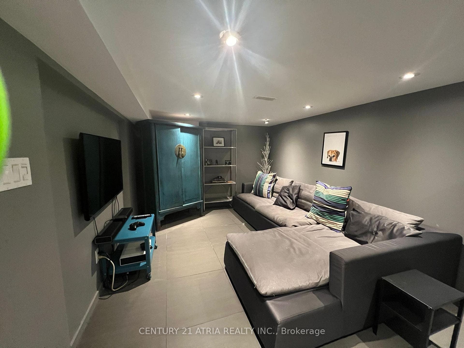 109 Simpson Avenue photo 10