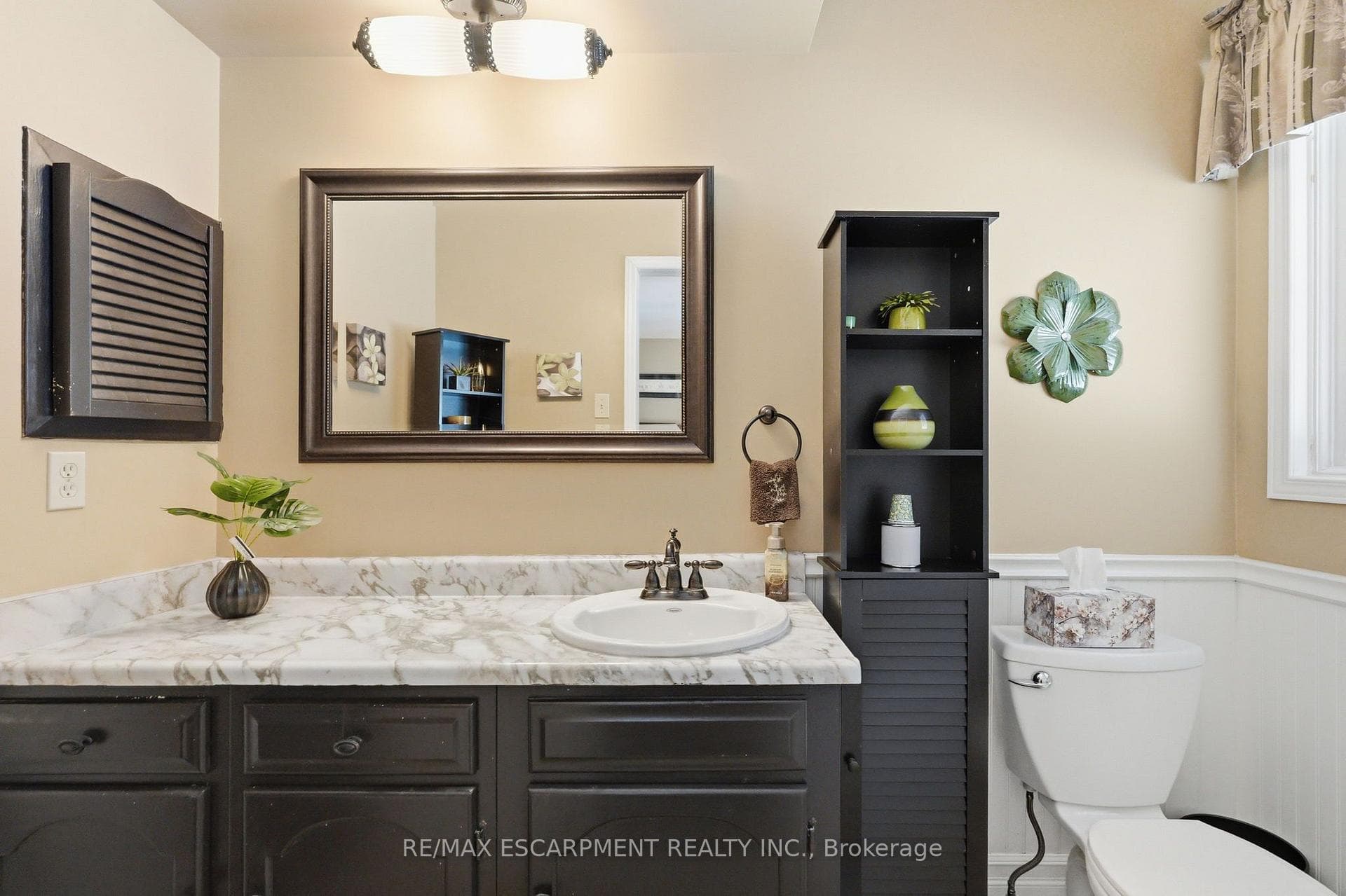 Main Bath