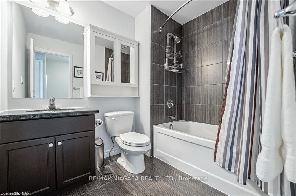 69 EDENROCK Drive photo 21
