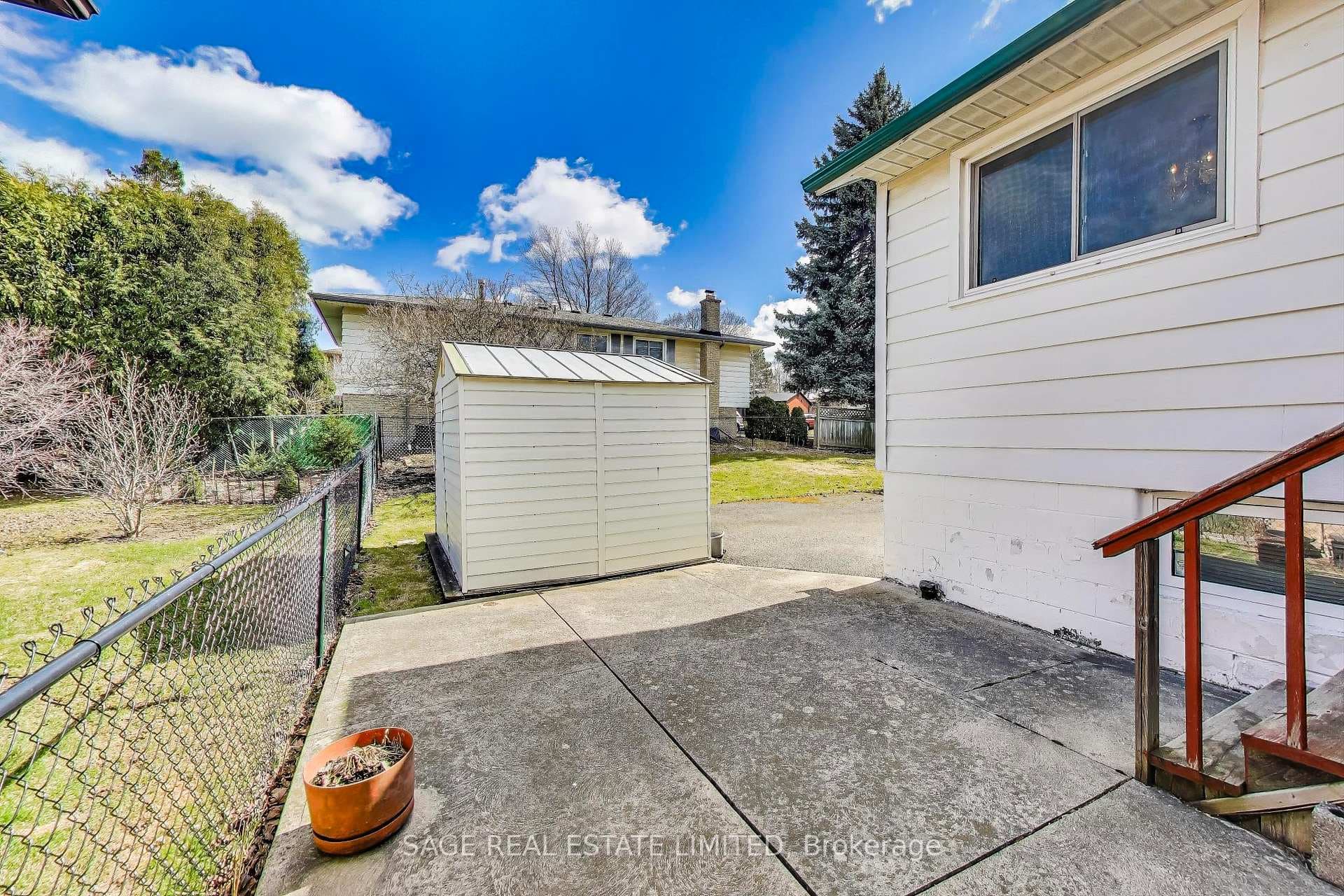 72 Glenvale Drive photo 34