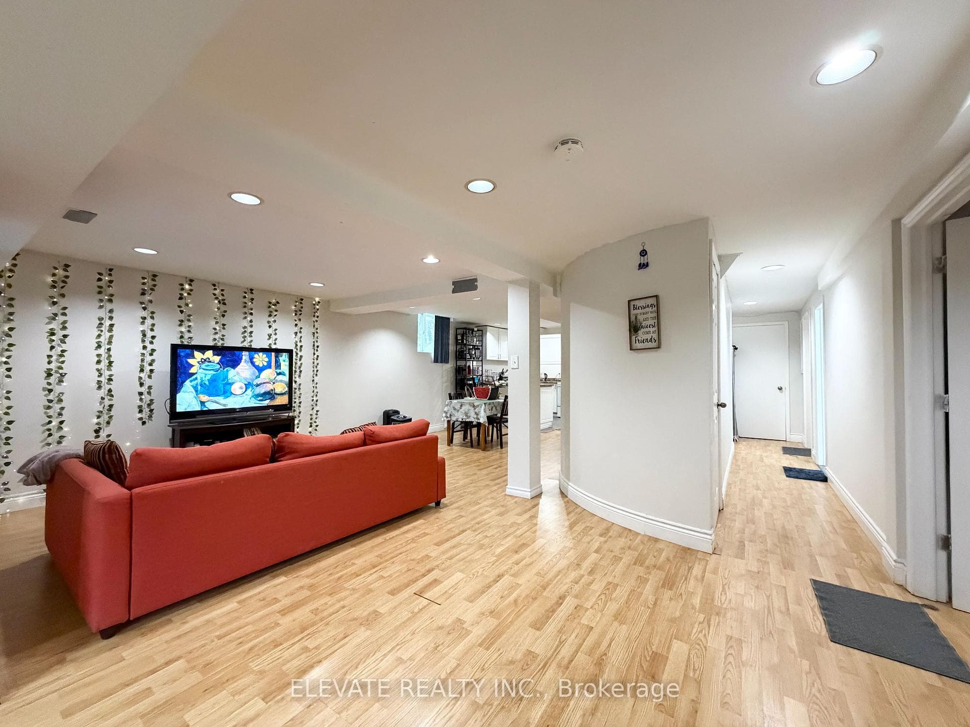 1556 Princelea (Basement) Place photo 2