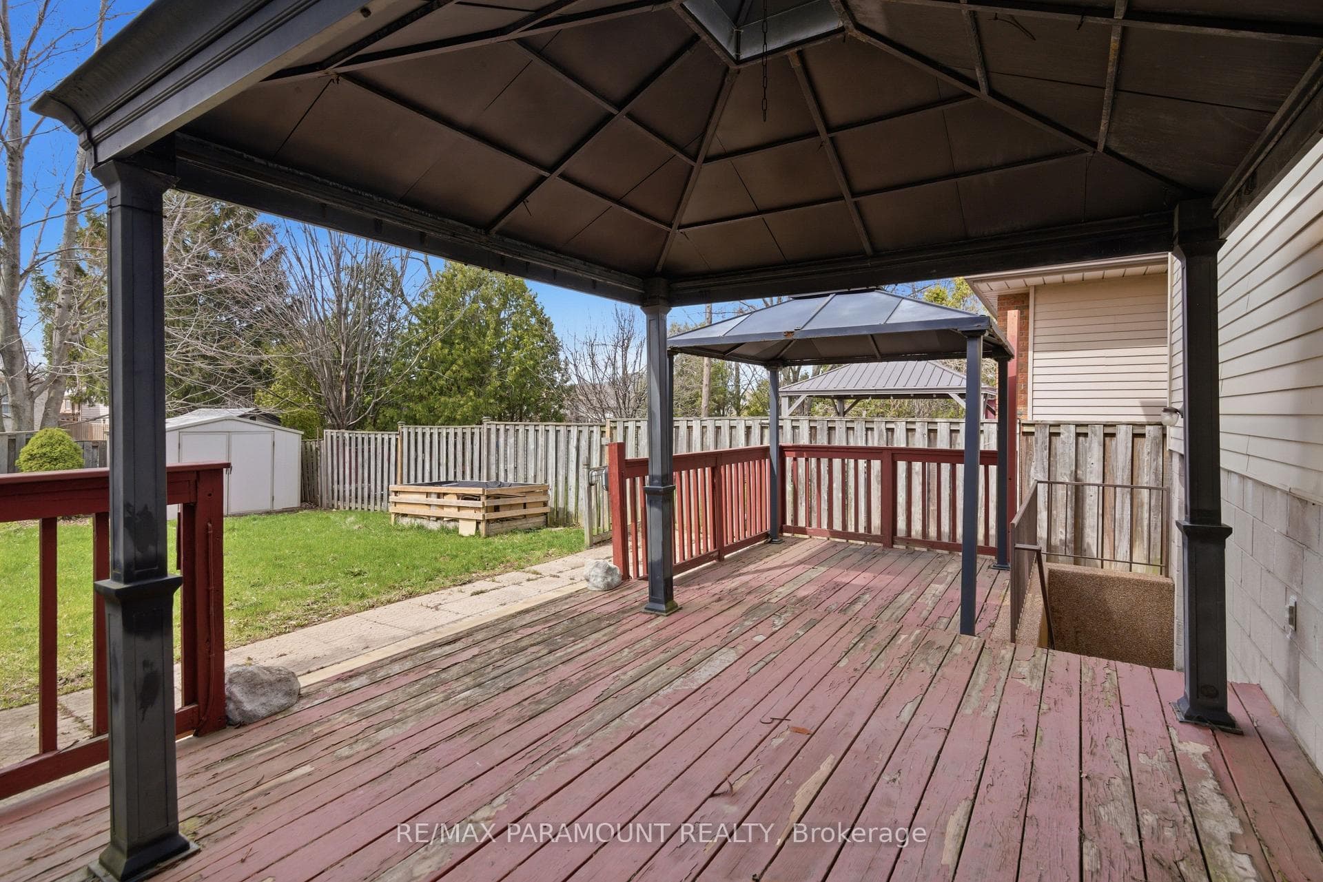1262 Upper Gage Avenue photo 37