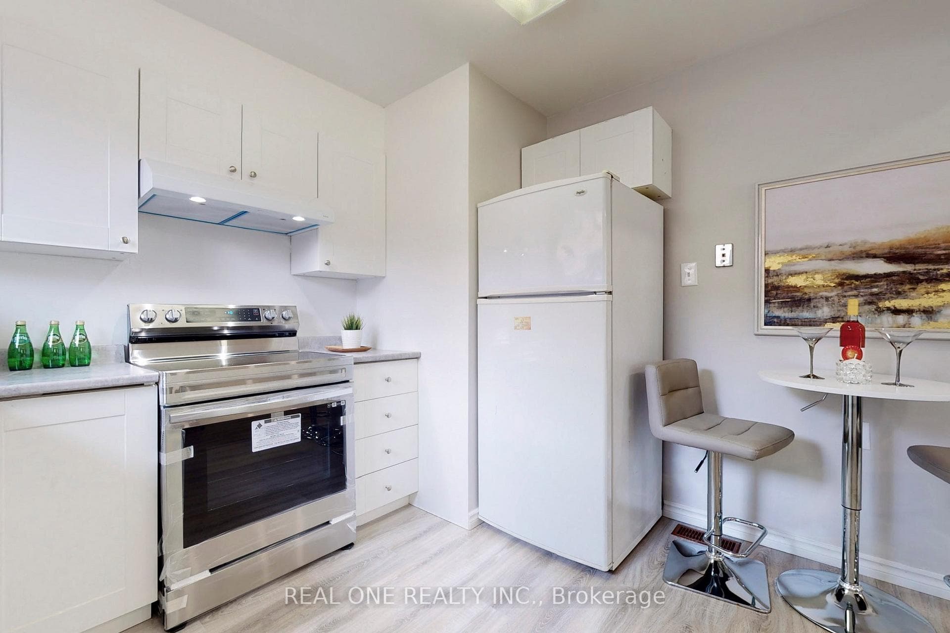 105 Aurora Heights Drive photo 9