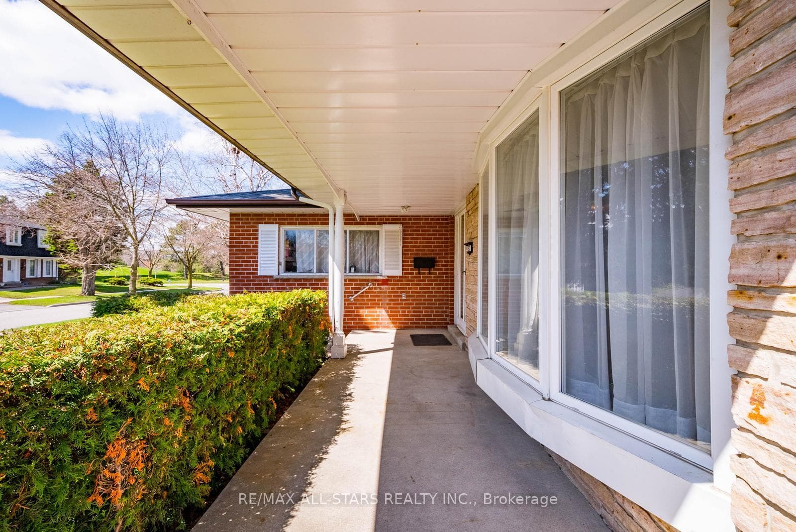 57 Gloxinia Crescent photo 6