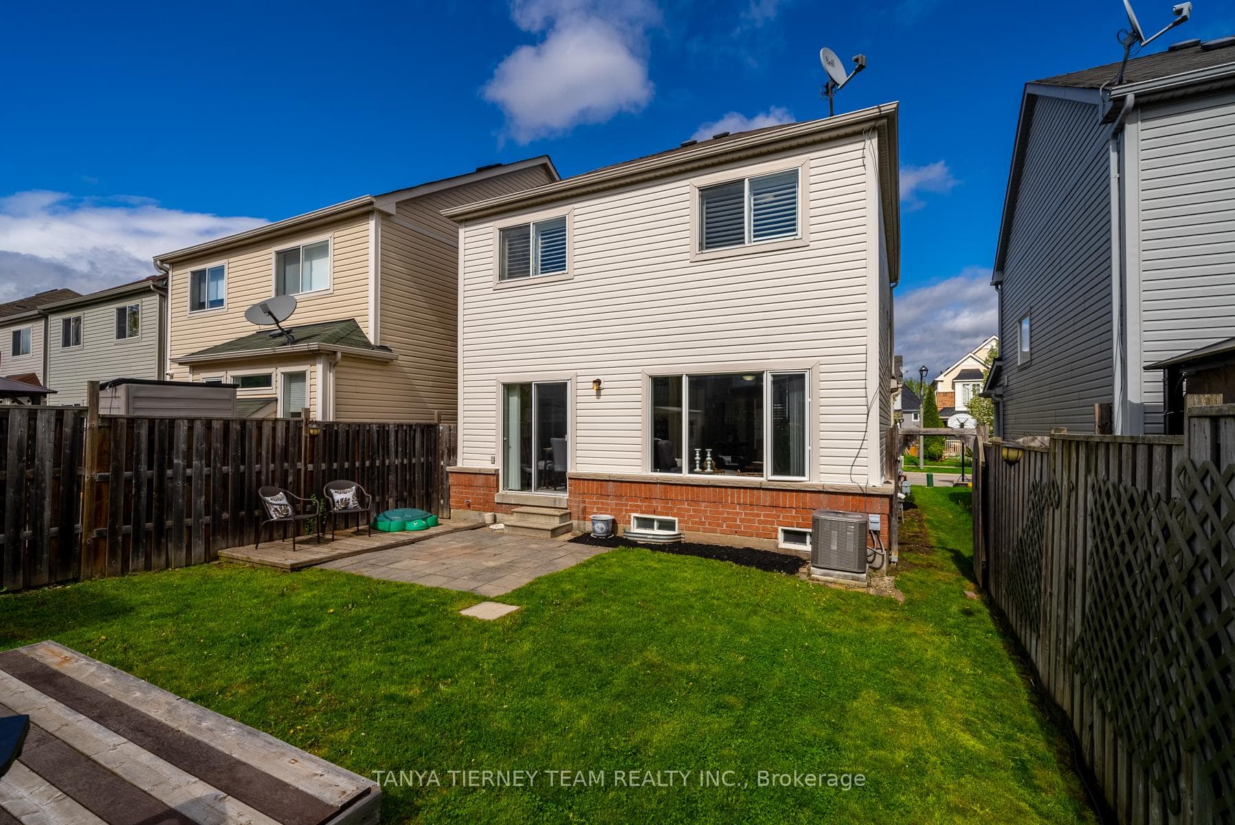 65 Vanguard Drive photo 28