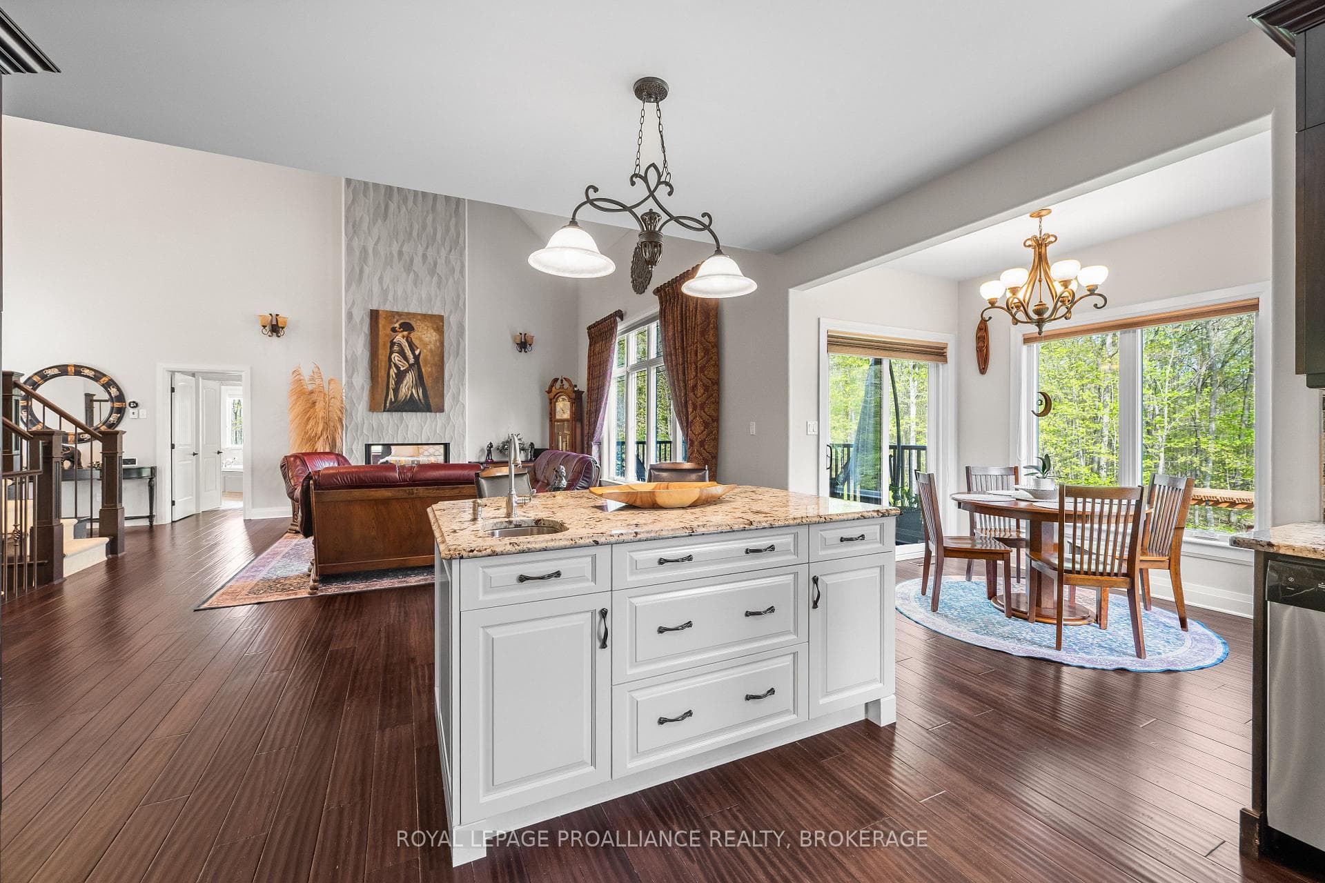 2918 Leeman Road photo 11