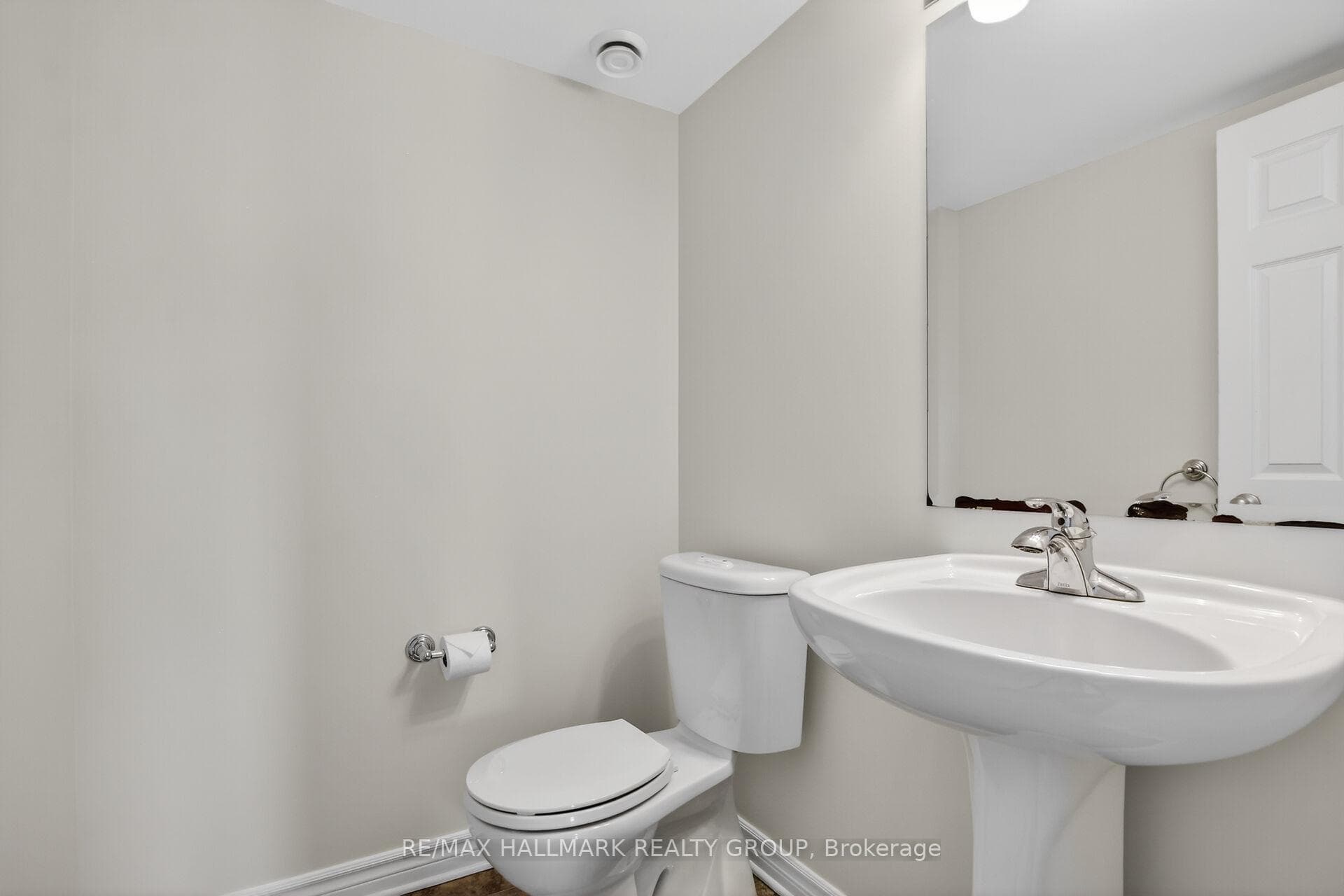 Powder room