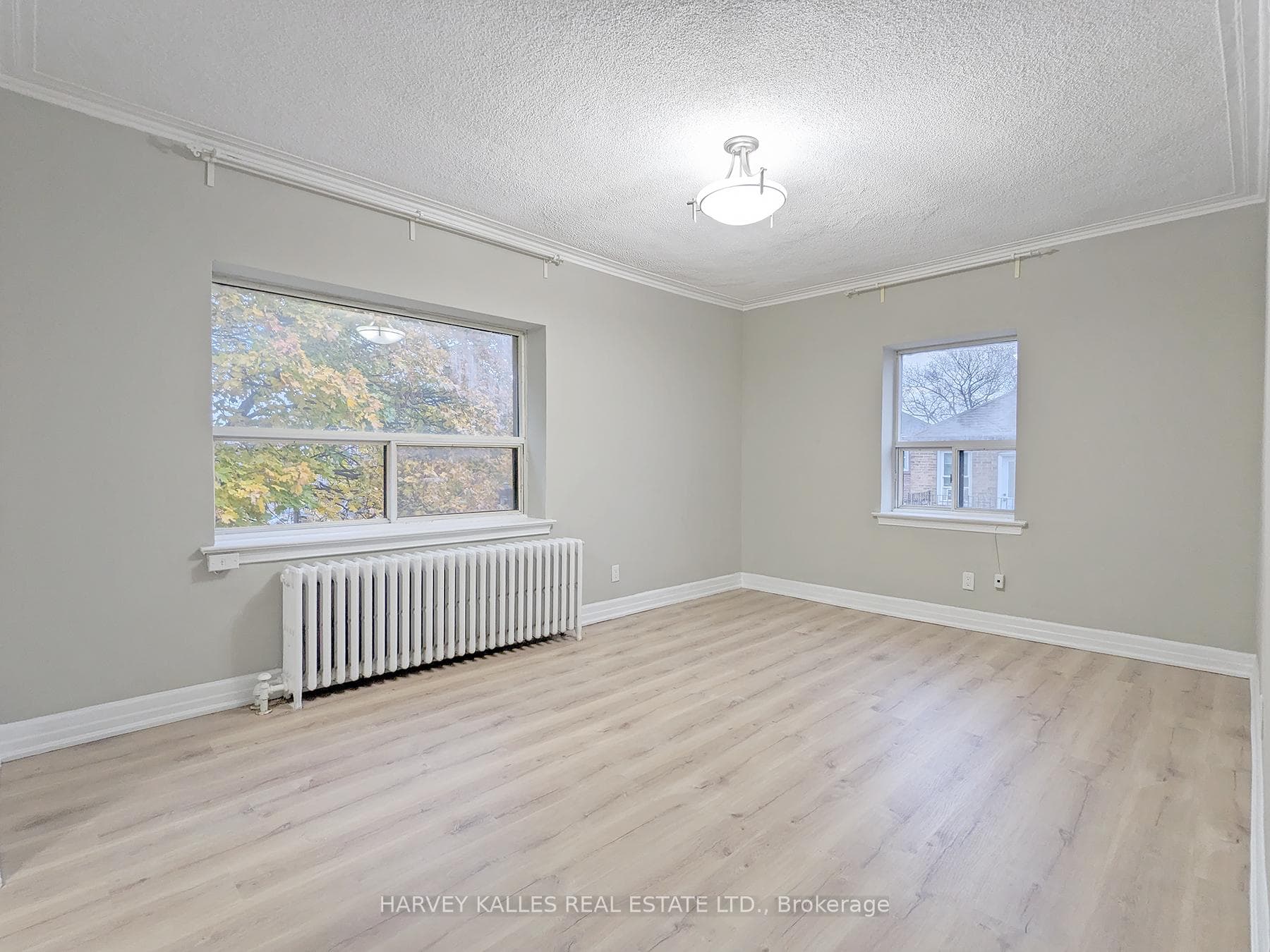 36 Rosecliffe Avenue Unit 25 photo 3