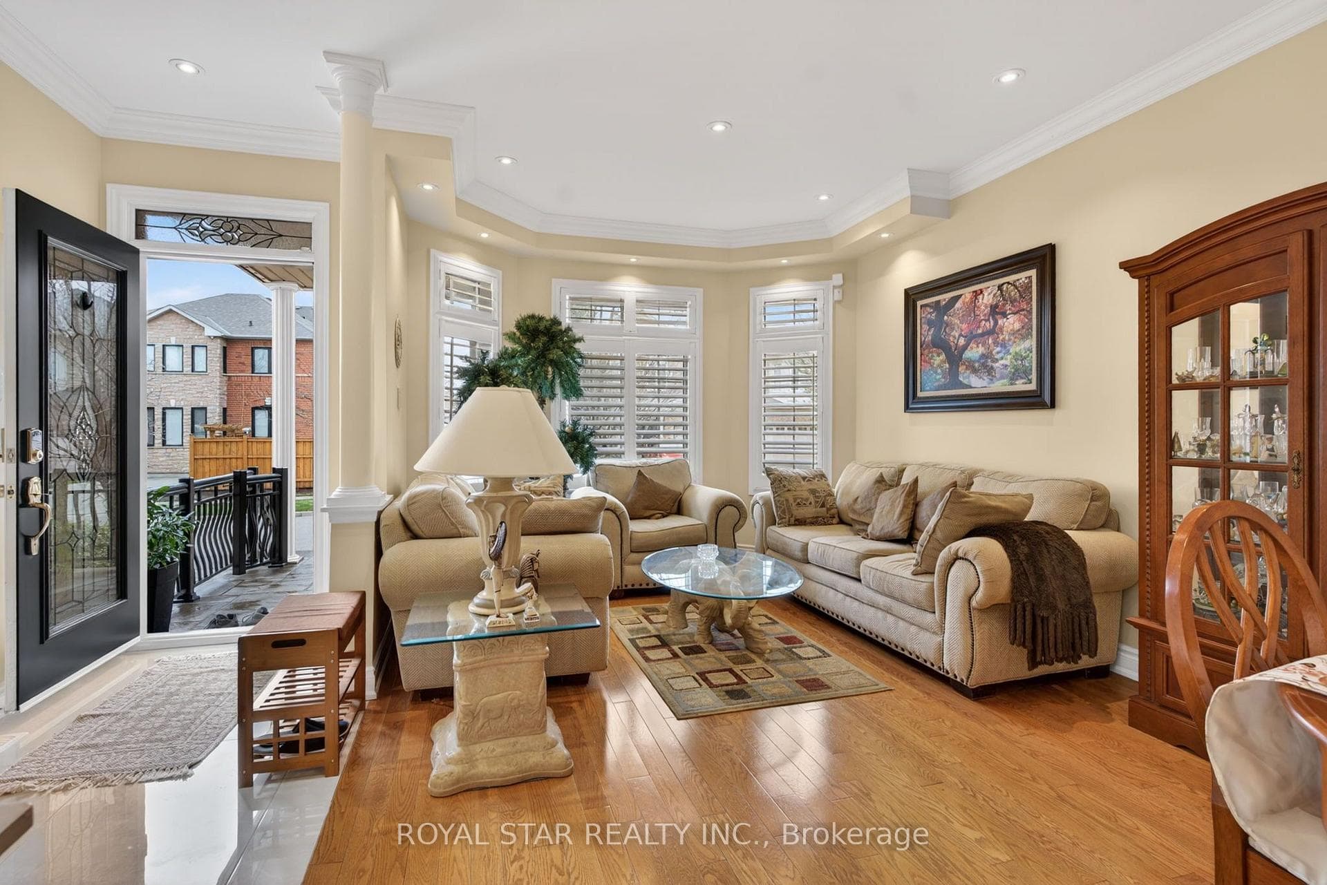 3841 Edgecliffe Run photo 8