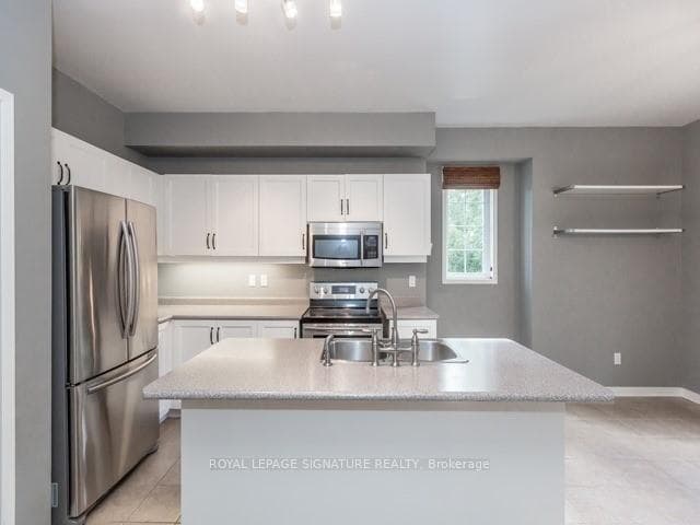 176 Manitoba Street Unit 1 photo 6