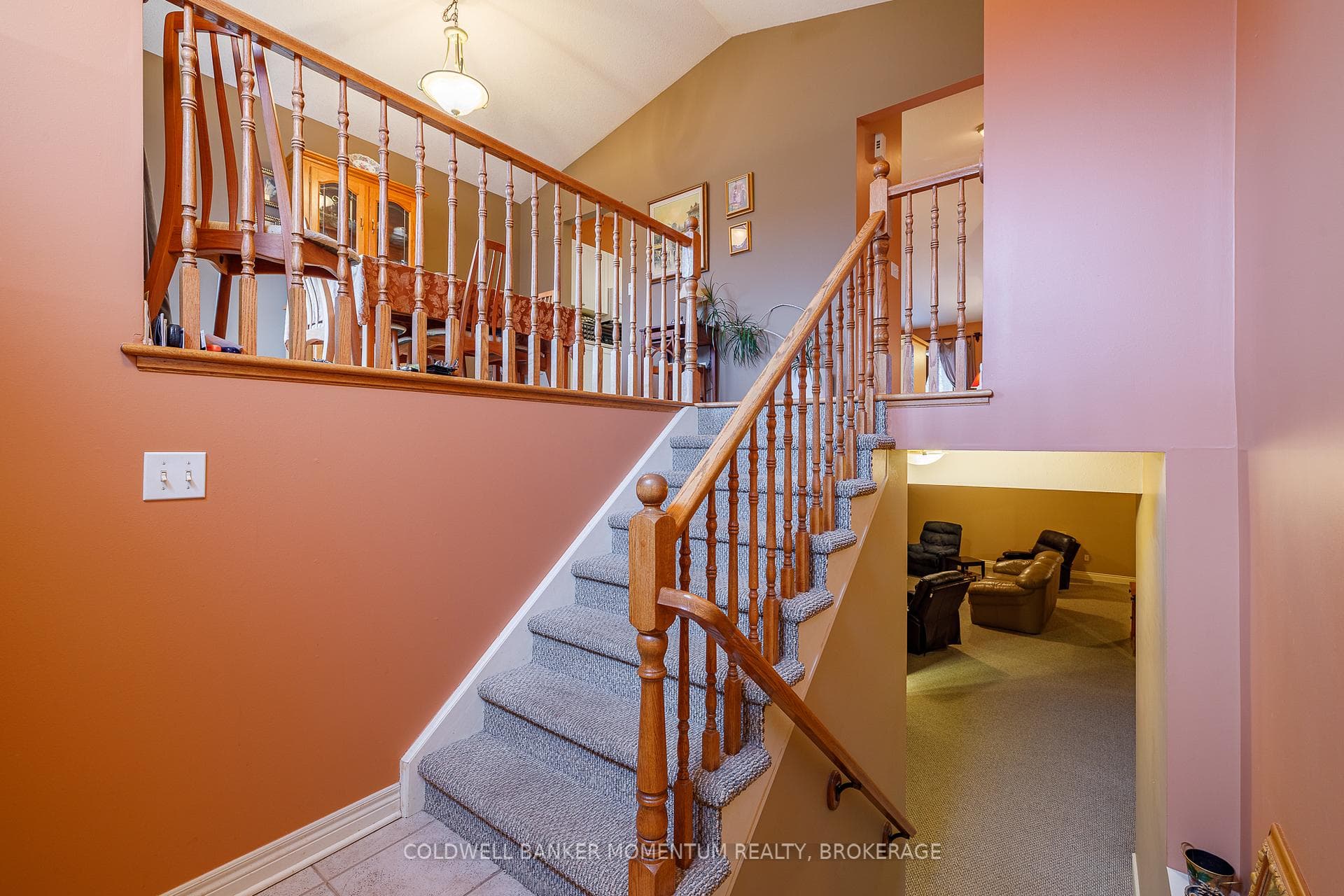 47 Thorold Avenue photo 6