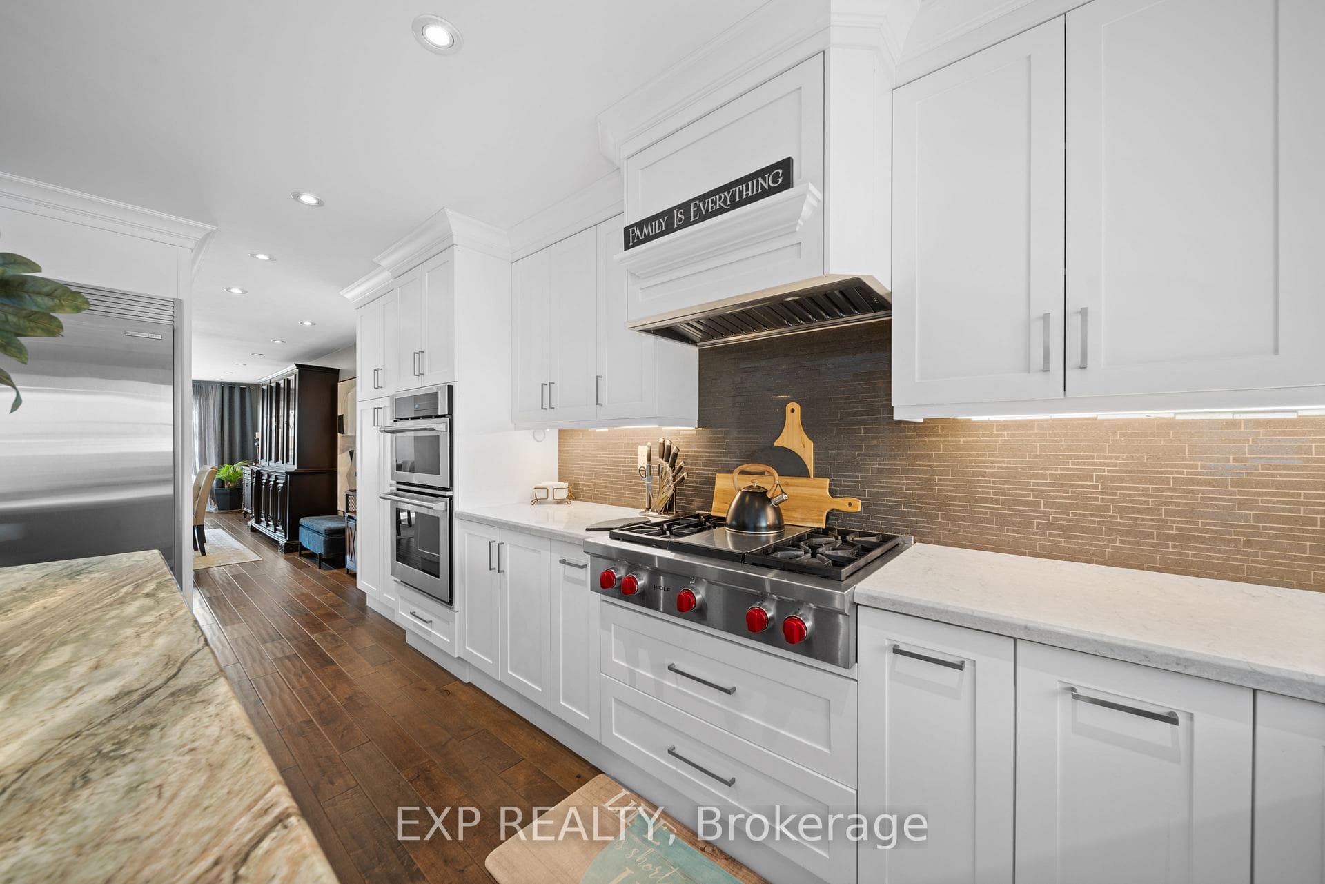 126 Larkin Avenue photo 11
