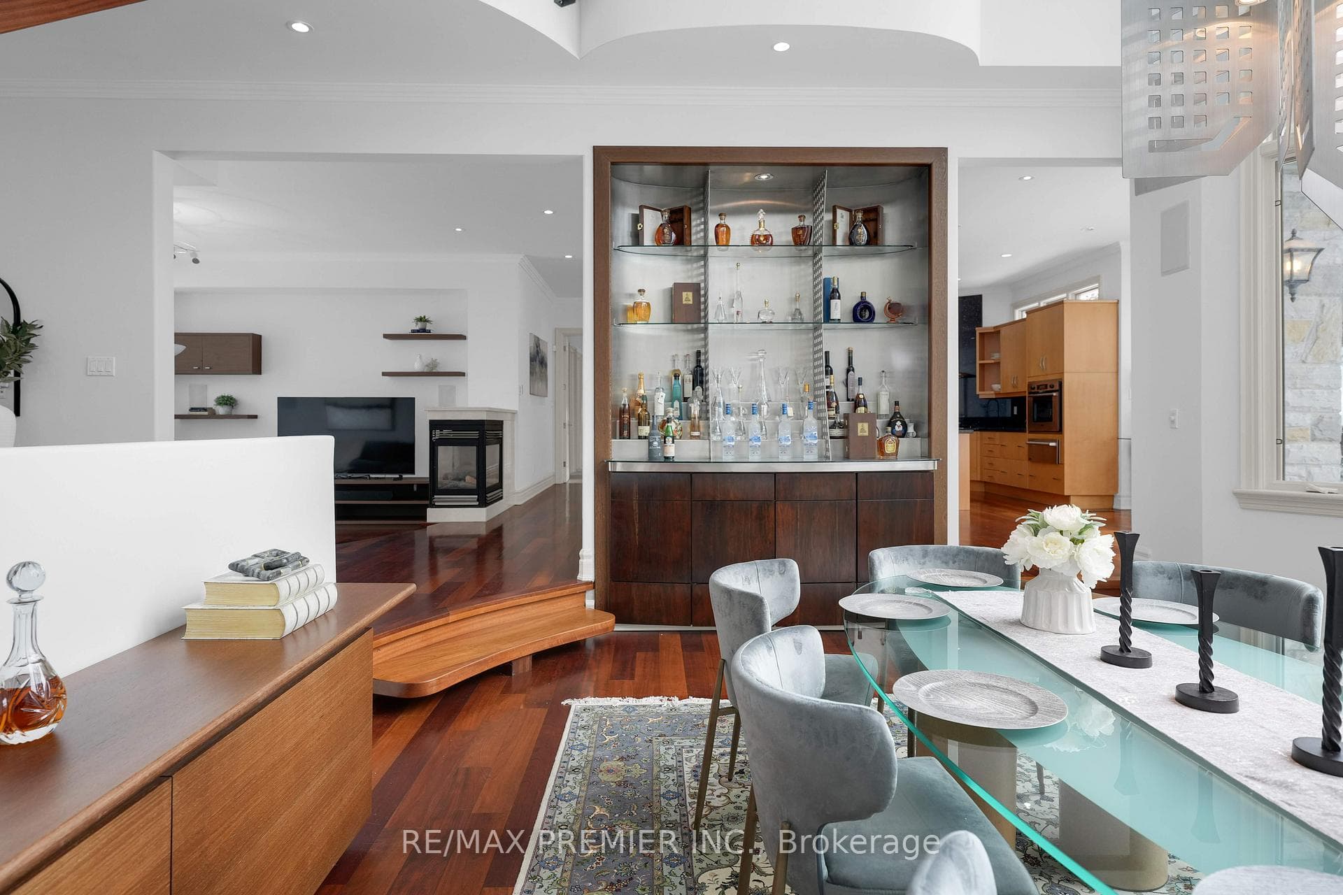 187 Mattucci Court photo 8