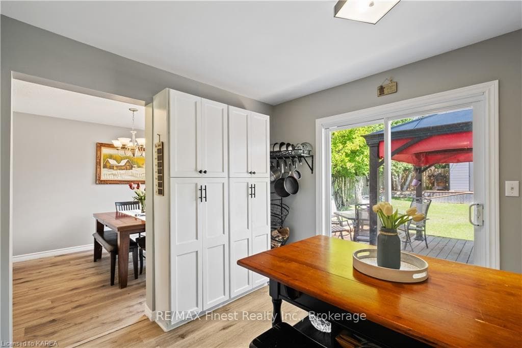 38 GRENADIER Drive photo 13