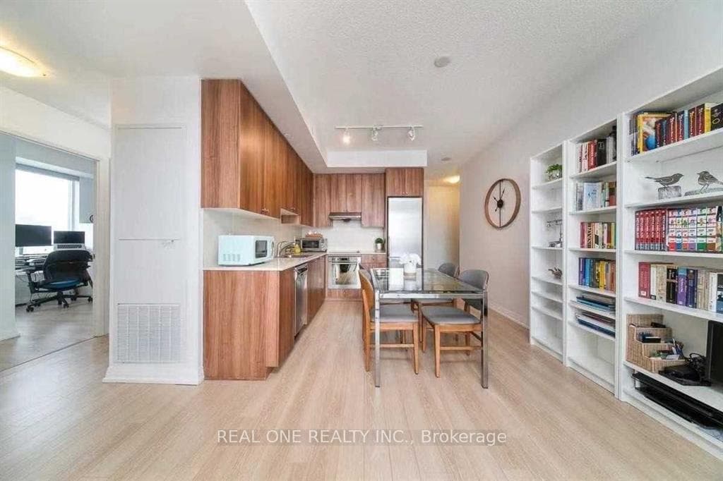 55 Ann O'reilly Road Unit 2908 photo 5