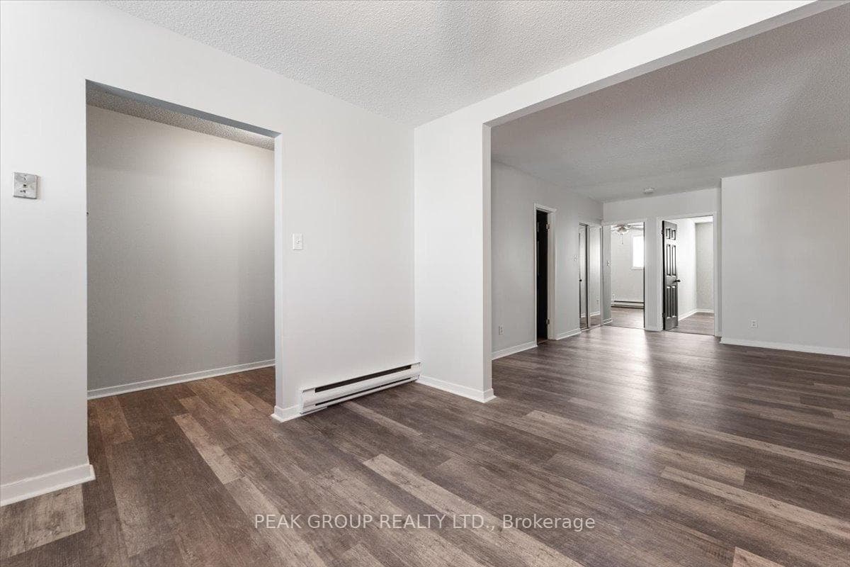 4386 Drummond Road Unit 2 photo 9