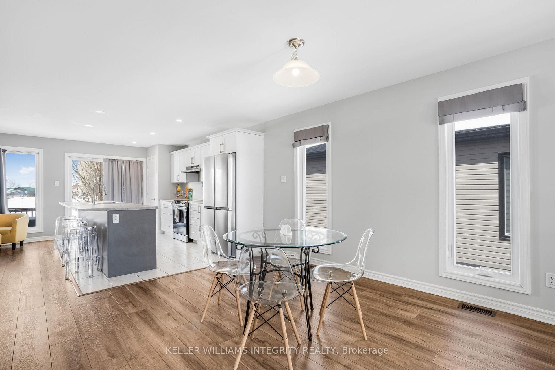 182 Bordeau Street photo 5