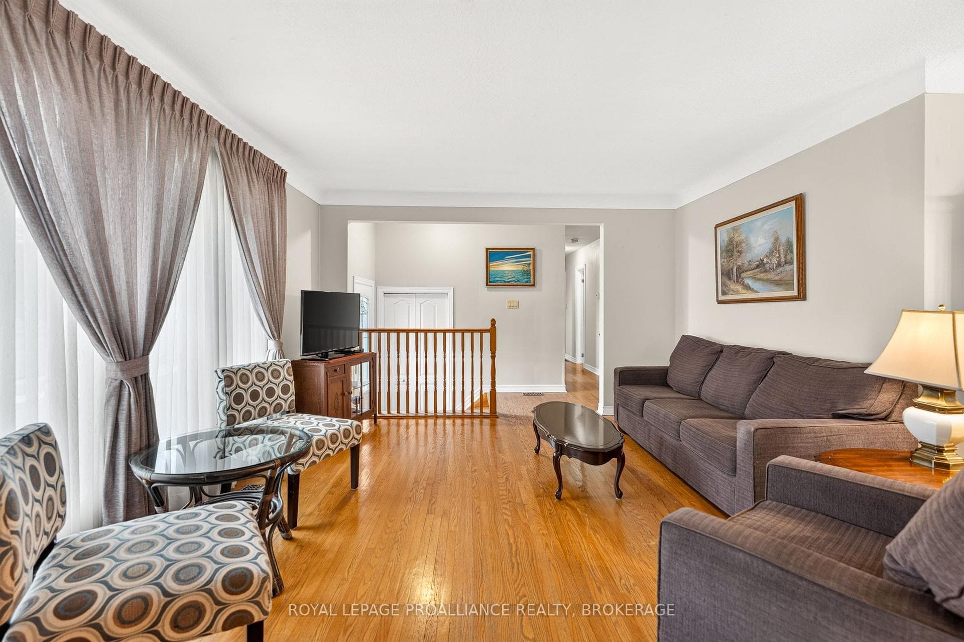 34 Sherwood Avenue photo 7