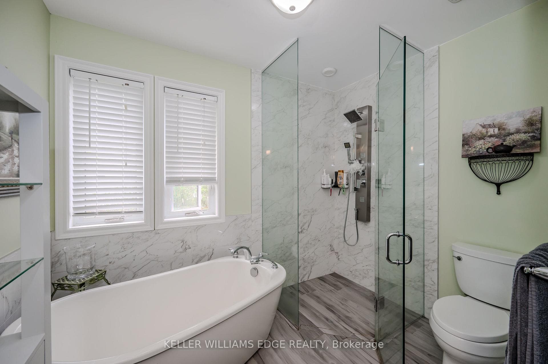 125 Otter Crescent photo 17