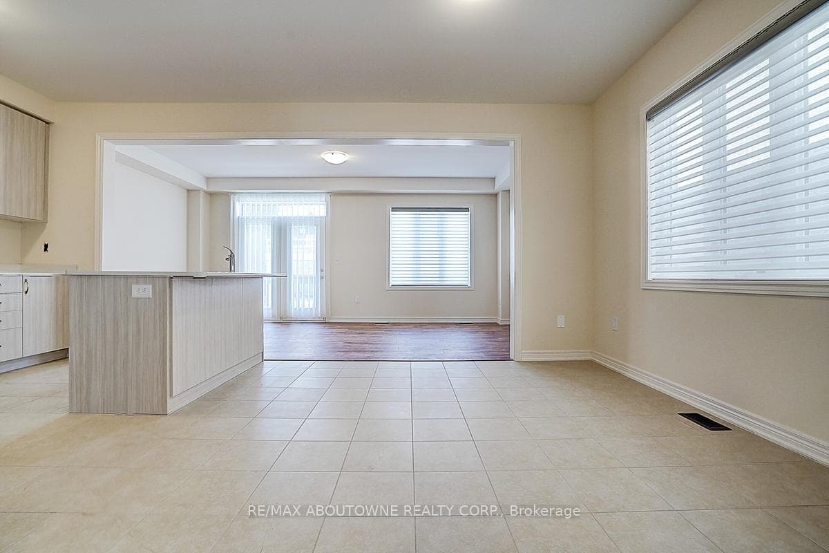 3175 Crystal Drive photo 7