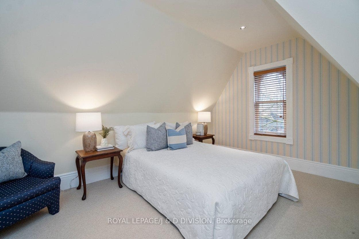 204 Cottingham Street photo 41