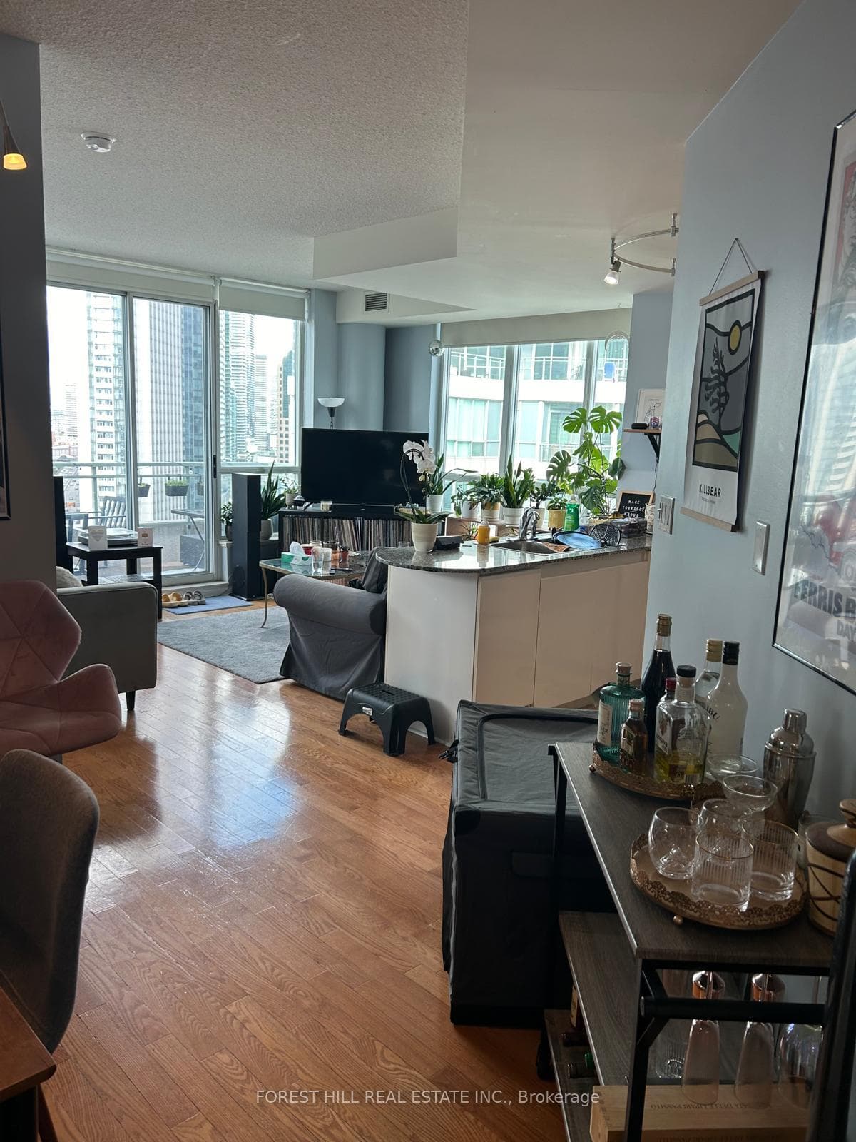 230 Queens Quay Avenue Unit 2512 photo 1