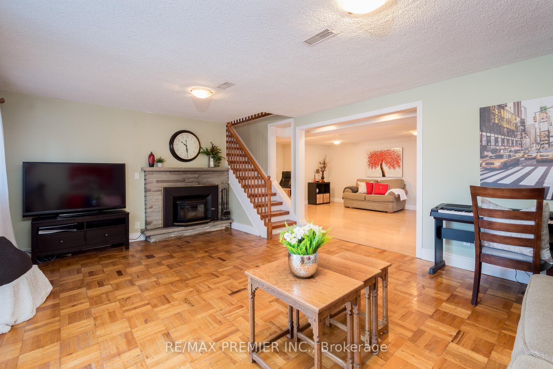 17 Wellar Avenue photo 19